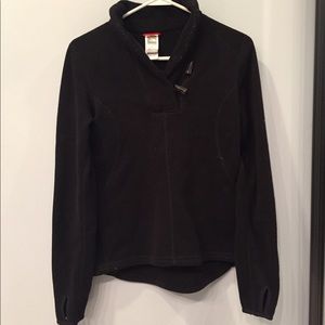 The North Face Pullover button fleece sweater
